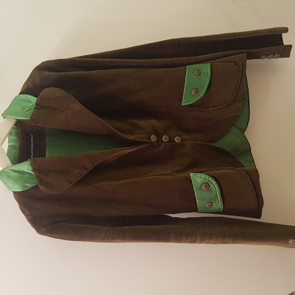 jacket - Picture 2 of 5